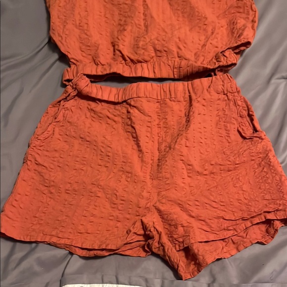 H&M Rust Textured Two-Piece Set - Picture 2 of 6